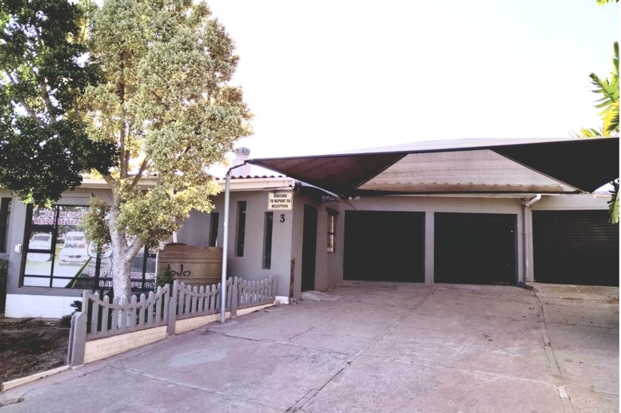 4 Bedroom Property for Sale in Vredenburg Western Cape